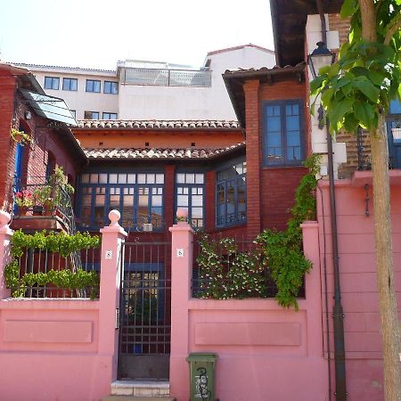 El 8 De Serranos - 1º - Casa Con Garaje León Exterior foto